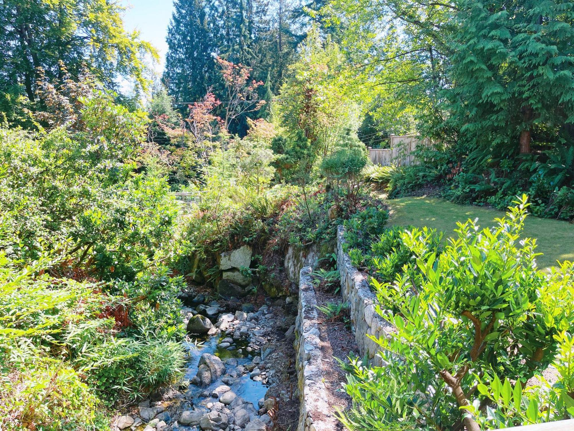 Villa 66 Creek Garden House à West Vancouver Extérieur photo
